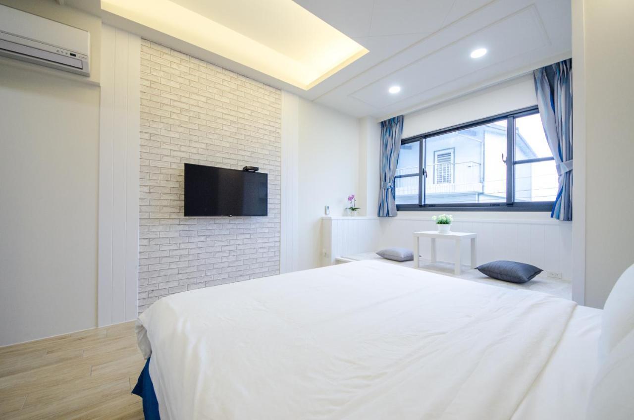 渡小夜電梯民宿 Yilannight B&B Vucsie Kültér fotó