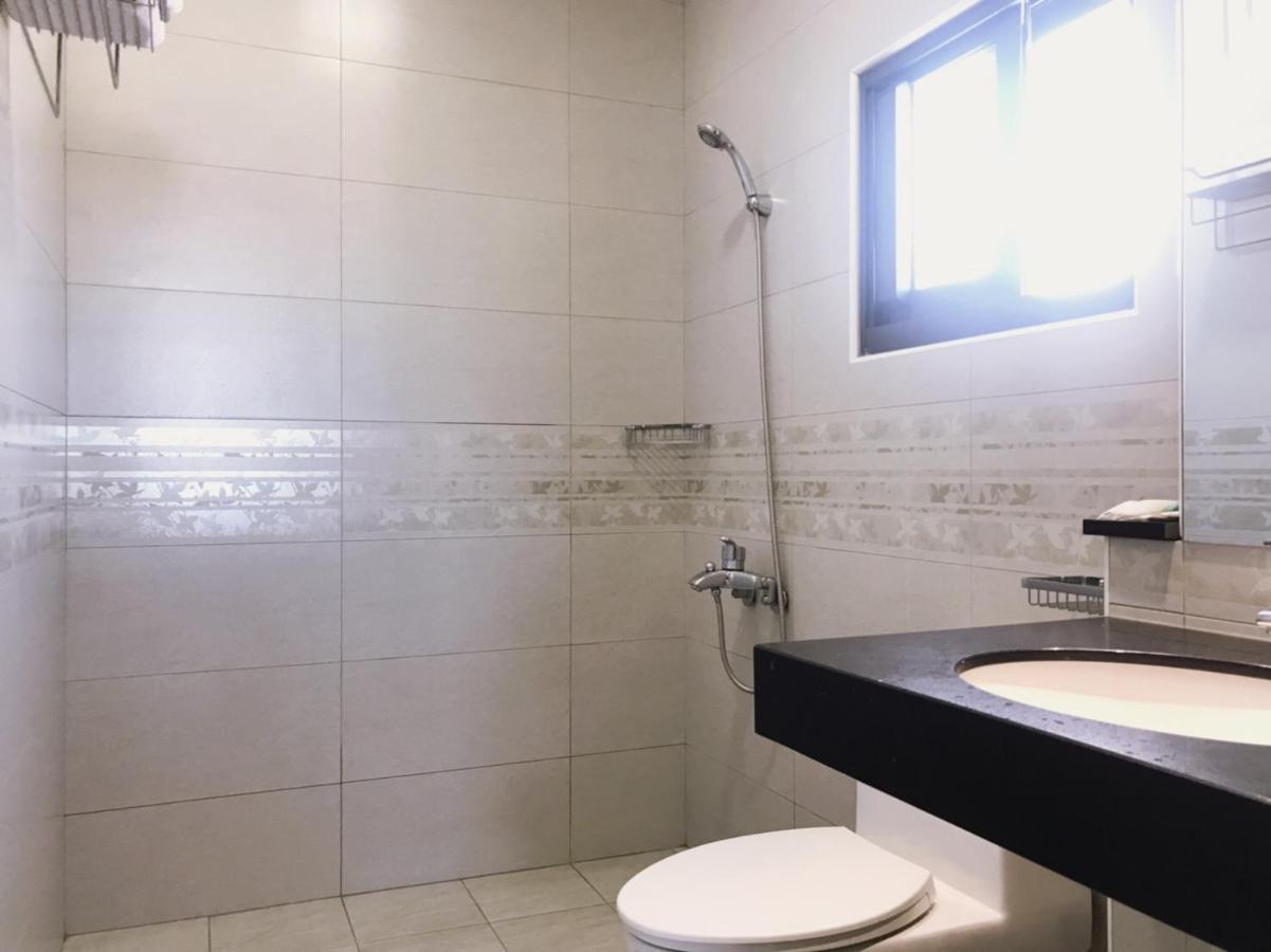 渡小夜電梯民宿 Yilannight B&B Vucsie Kültér fotó