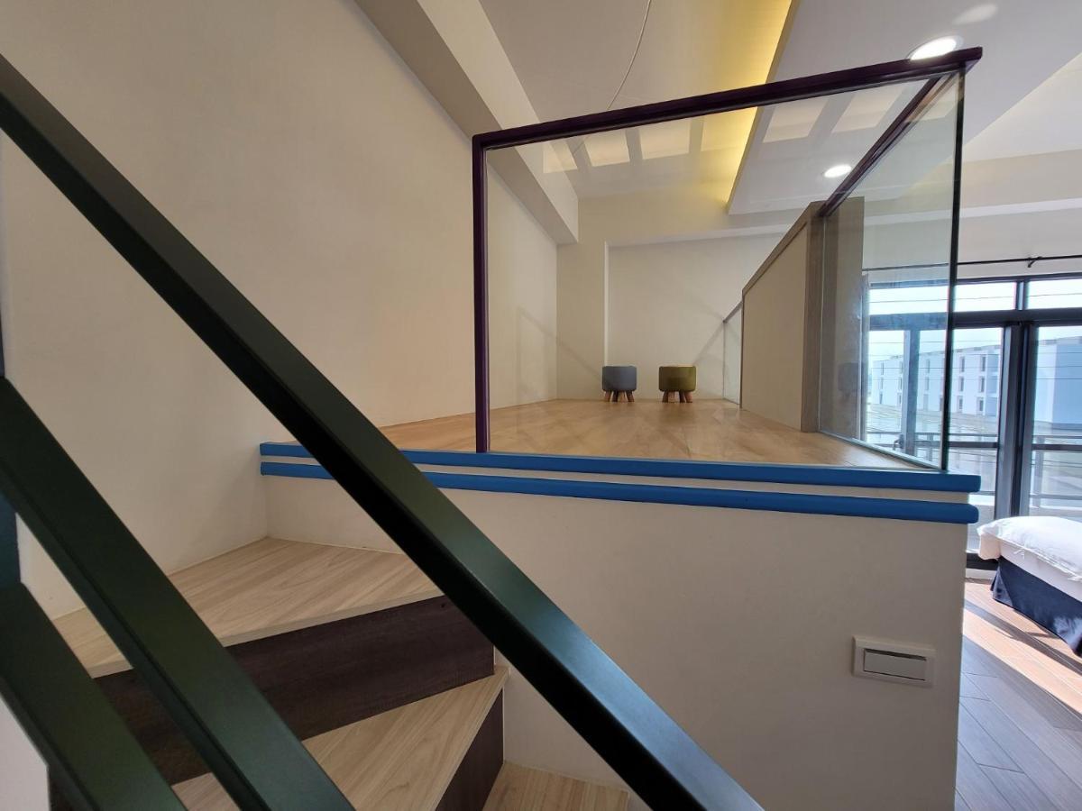 渡小夜電梯民宿 Yilannight B&B Vucsie Kültér fotó