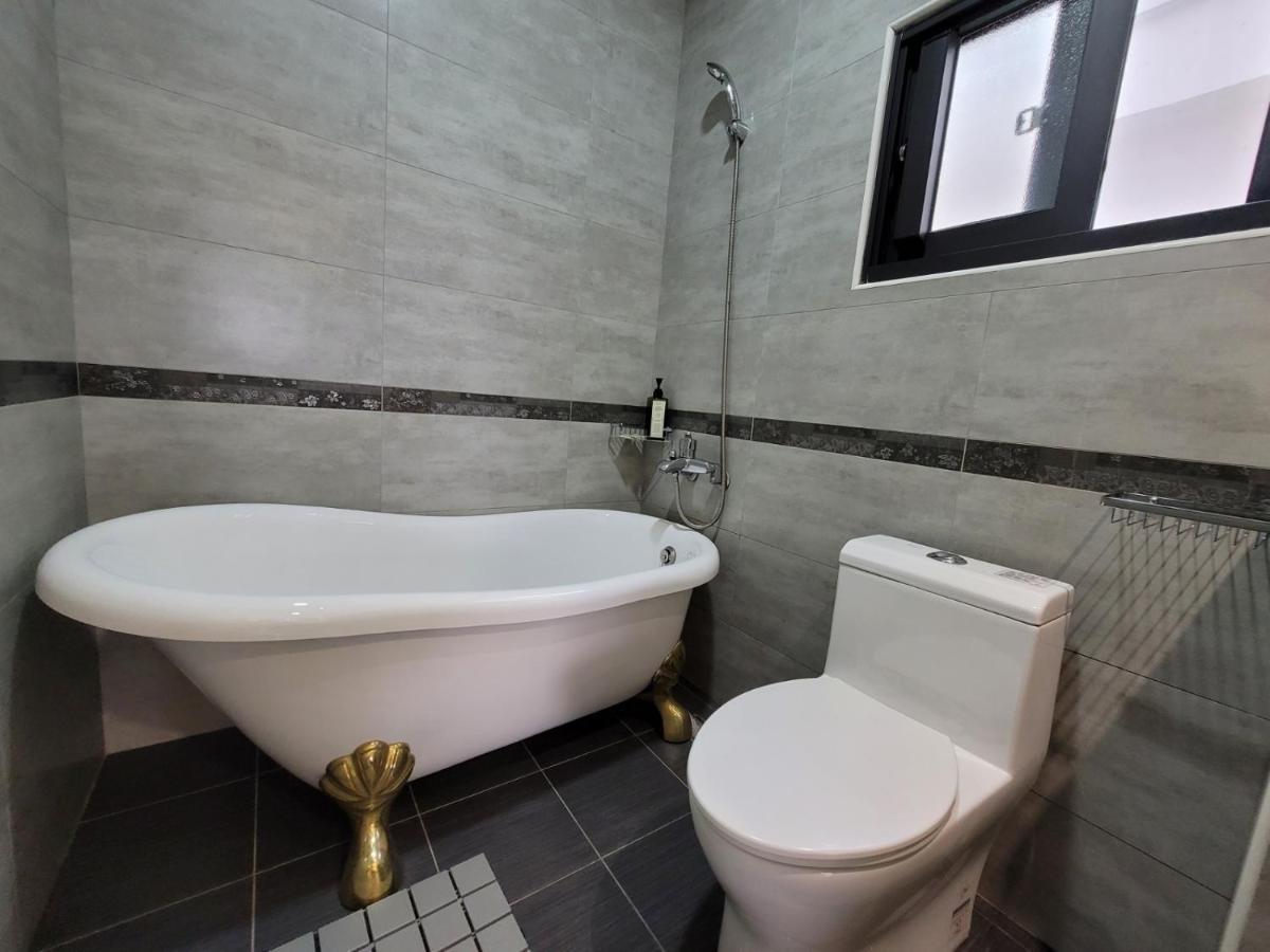 渡小夜電梯民宿 Yilannight B&B Vucsie Kültér fotó